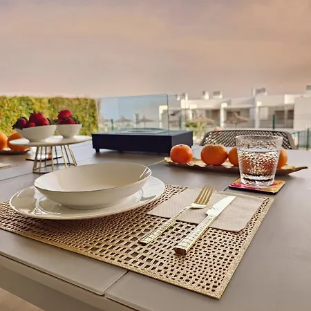 Design Mit Viel Luxus Lejlighed